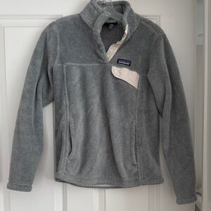 Patagonia Gray and Cream Fleece
